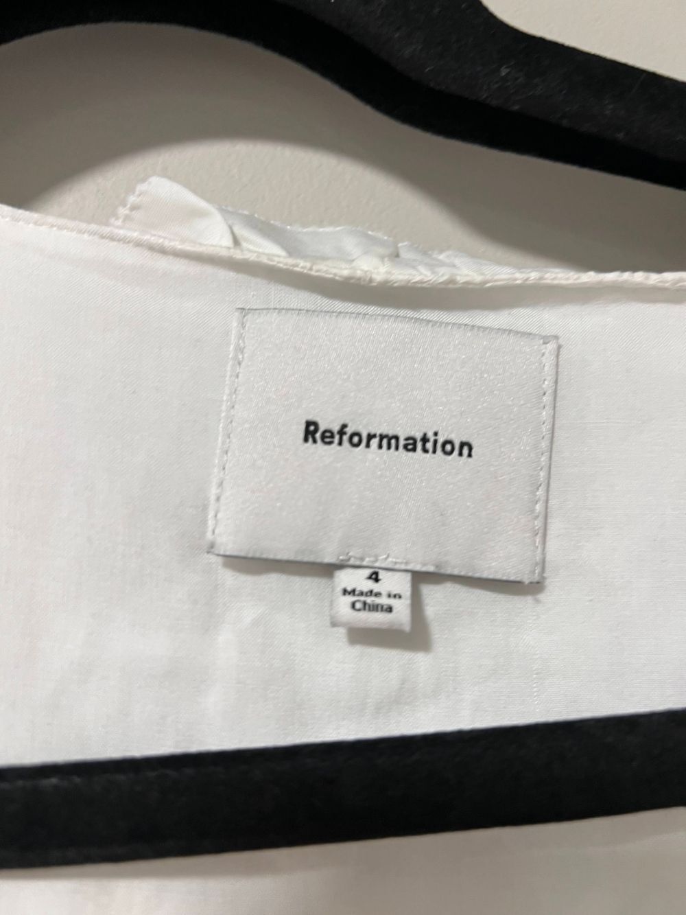 Reformation White Ruffle Scoop Button-Front Set Size 4 - Picture 7 of 9